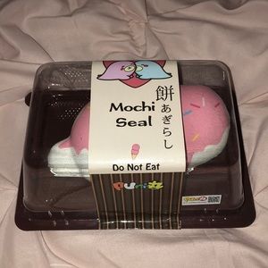 Puni Maru Mochi Seal Squishy